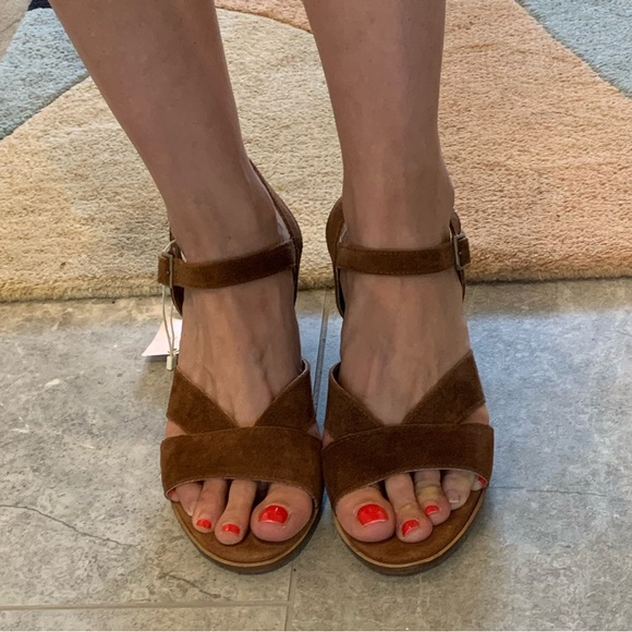 NWT - Mariella Leather (Suede) Block Heel Sandals - Picture 13 of 14